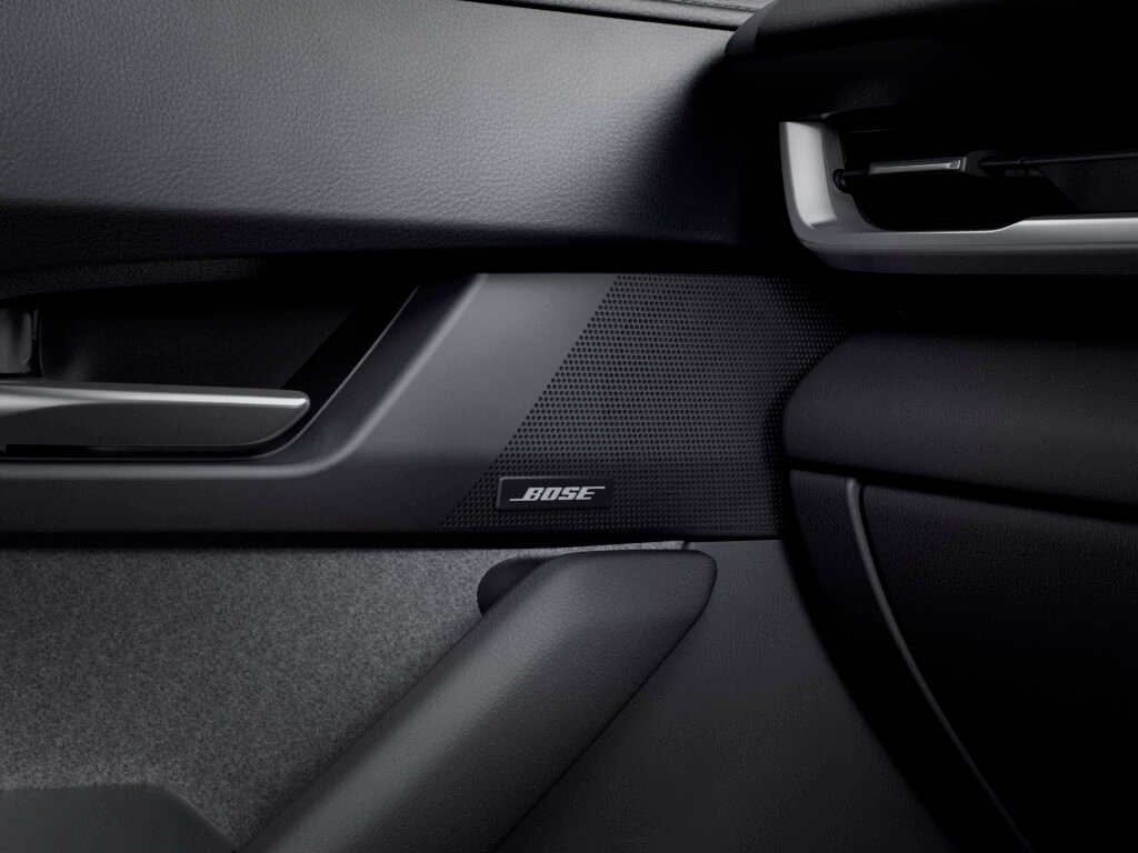 2-interior-mx-30