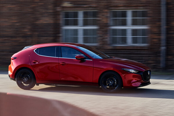 MAZDA3
