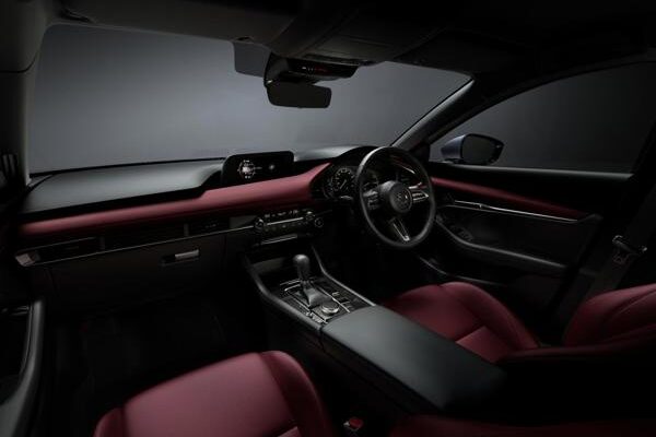 MAZDA3