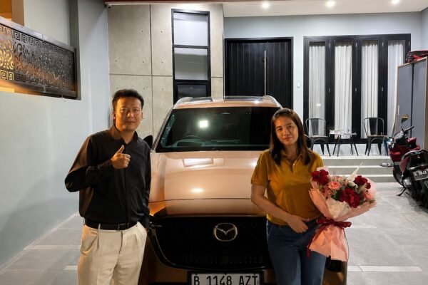 Customer Mazda