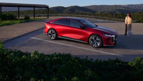 MAZDA 6e
