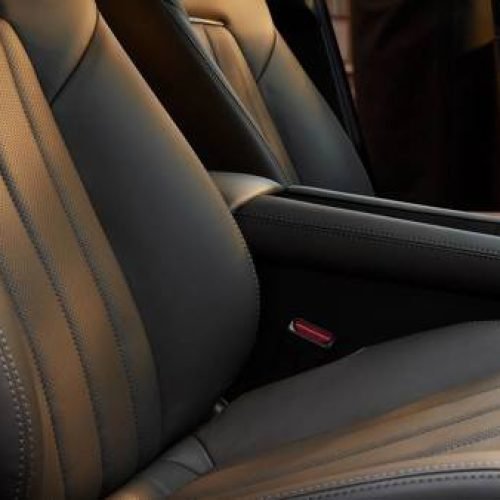 2018-mazda-6-leather-seats